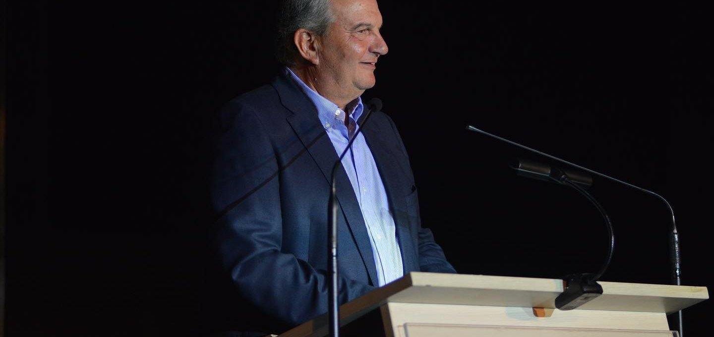 Political Gambit: Η στρατηγική Μαξίμου για Καραμανλή, ή «ουδετερότητα» ή «απομόνωση»! Το ρίσκο και η στρατηγική!