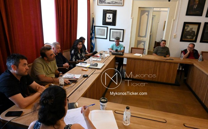 Mykonos charts its road future: Στο Δημοτικό  Συμβούλιο οι δύο μελέτες-κλειδιά που θα καθορίσουν τις μετακινήσεις - και τη συνδεσιμότητα - στο νησί για τις επόμενες δεκαετίες