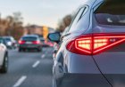 EU Vehicle Safety: Τι αλλάζει υποχρεωτικά στα πίσω φώτα των αυτοκινήτων από αύριο 7 Ιουλίου - Ποια οχήματα επηρεάζονται και πώς με το νέο σύστημα ενεργητικής ασφάλειας!
