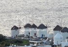 Heritage Protection - Mykonos: Έκτακτη σύσταση αποφυγής στάθμευσης στους εμβληματικούς Κάτω Μύλους από 14 έως 16 Ιουλίου
