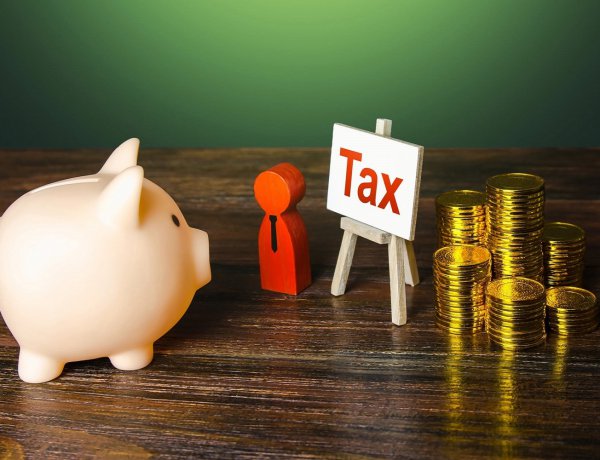 Tax Compliance Crackdown: Δωρεές! Προσοχή στην παγίδα υπερφορολόγησης & πότε η ΑΑΔΕ επιβάλλει φόρο 30% σε κοινούς λογαριασμούς!