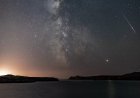 Perseid Meteor Shower Peak 2026: Η θεαματική βροχή από πεφταστέρια κορυφώνεται! Πώς θα παρατηρήσετε τη βροχή των Περσείδων στον ουρανό του Αυγούστου!