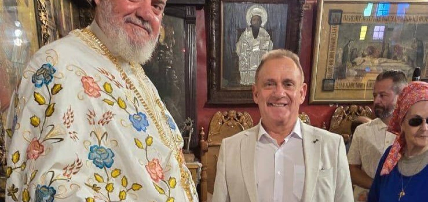 The Dormition of the Theotokos - Χρήστος Βερώνης:  Η «Αυθεντική Μύκονος» του Δεκαπενταύγουστου και η ολόψυχη ευχή «Η Παναγία να Σκέπει και να Προστατεύει Κάθε Μυκονιάτικο Σπιτικό»