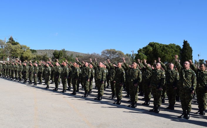 Military Conscription: Εκδόθηκε η πρόσκληση του ΓΕΣ για την κατάταξη στο Στρατό Ξηράς με την 2026 Γ’/ΕΣΣΟ - Ημερομηνίες, οδηγίες & δικαιολογητικά
