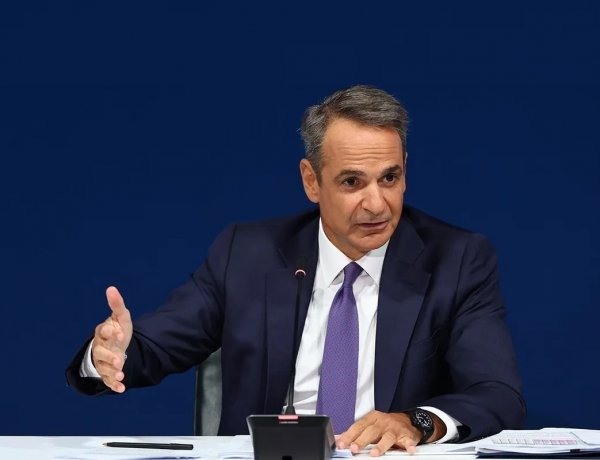 Mitsotakis TIF Press Conference: Κάλπες την άνοιξη του 2027, ούτε πρόωρες, ούτε ανασχηματισμός! Eφικτός στόχος η αυτοδυναμία! Οι αιχμές Μητσοτάκη για Σαμαρά, Τσίπρα και Ανδρουλάκη [Video]
