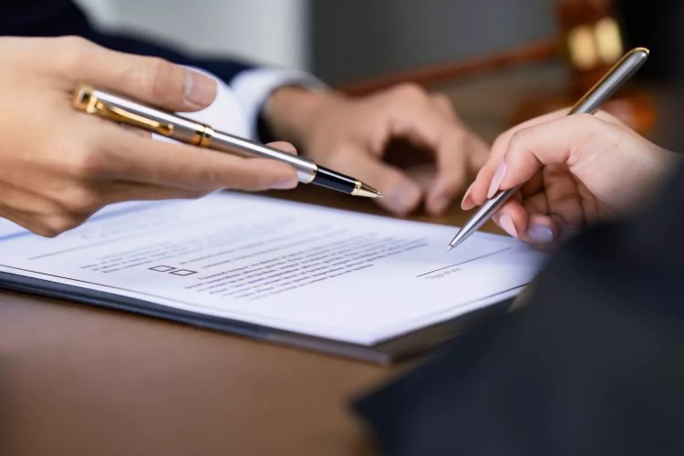 Legal Gridlock: Νέο Κληρονομικό Δίκαιο και ακίνητα σε αδιέξοδο! Μηχανικός, αυθαίρετα και Κτηματολόγιο πριν από τη διανομή!