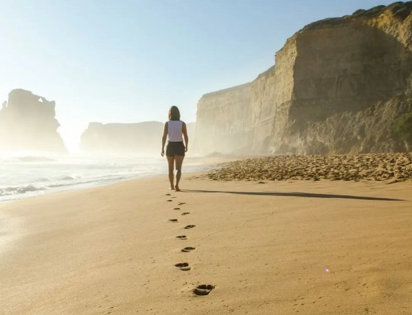 Exercise-Induced Neuroplasticity: Περπάτα περισσότερο, σκέψου εξυπνότερα! Τι συμβαίνει στον εγκέφαλο ανά 1.000 βήματα!