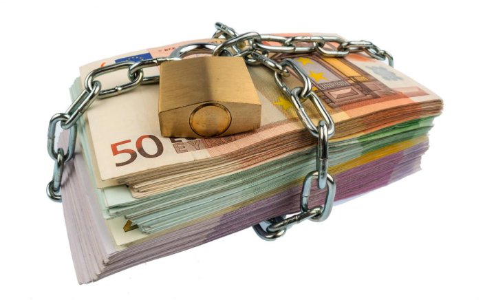 Asset Freeze: Δεσμεύονται οι περιουσίες των κατηγορουμένων στις υποθέσεις Pizza Fan & Χωριάτικο - Εκτός μέτρου οι λογαριασμοί μισθοδοσίας
